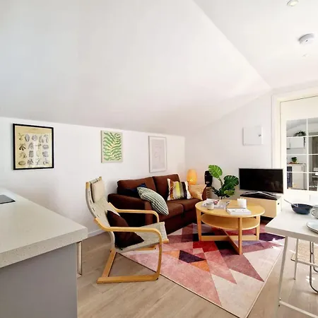 Holiday home Center Terrace In Quiet Backyard - Stylish Bergen